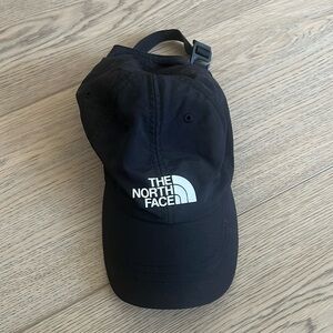 NorthFace Badeball Hat